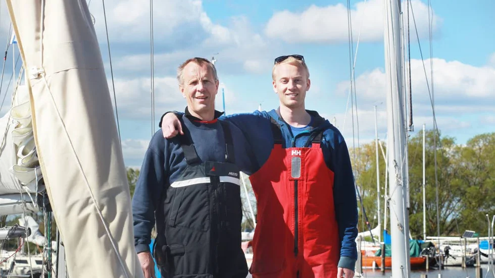 Torbjörn Gunnarsson och Johan Berg, Linköping SS, kammade hem den första Doyle-dubbeln på Roxen.