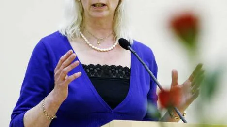 "Med rätt stöd från samhället får de allra flesta tillbaka livslusten", säger Eva Johnsson som sitter i riksdagen för KD.Hon är en av dem som inte tror på aktiv dödshjälp.