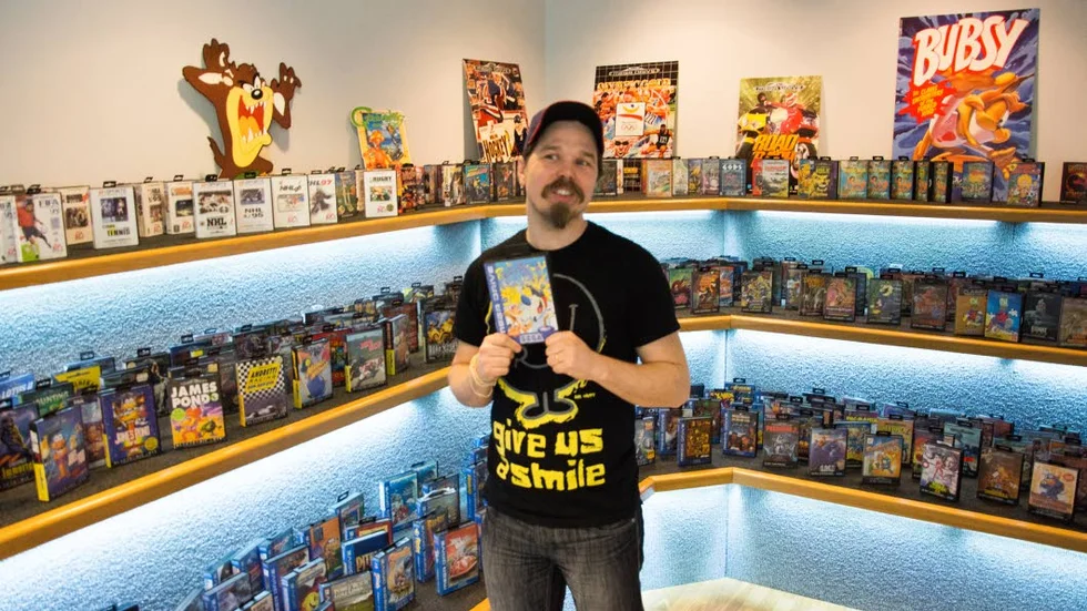 Engagerad. Det svåraste för Thomas Sunhede är att hitta någon att spela Sega Mega drive med. ”Det är alltid roligare när man är flera” säger han. Men så har han också 1?000 spel för nostalgiker att välja på.