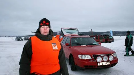 Malin Fors arbetade under dagen på isbanan.