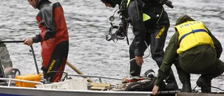 "Det ligger något där nere"