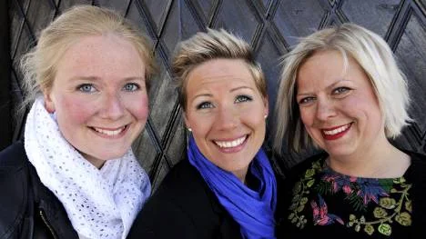 Johanna Darehed, Camilla Widing och Elisabeth Landy ska kompetensutveckla företagare i Malmfälten i nybildade bolaget Trappa upp utbildning AB i Gällivare.FOTO: DANIEL OLAUSSON/MEDIATALES