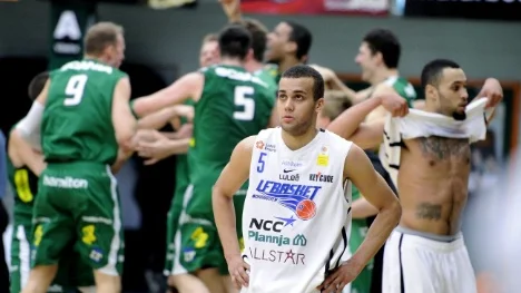 2012-04-15 Semifinal LF Basket- S?dert?lje Kings