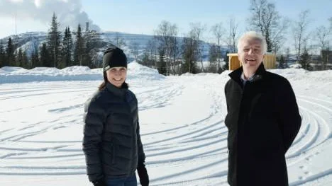 Här i Gruvstadsparkens första etapp kan Icehotels kunskaper om att bygga i snö och is manifesteras i centralorten Kiruna. Sara Eriksson och Tommy Lahti vid Progressum hoppas på ett nytt stort samarbete mellan Icehotel, LKAB och övriga näringslivet i Kiruna. FOTO: HANS STERNLUNDFOTO: Hans Sternlund