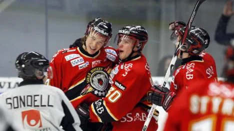 Johan Harju och Linus Omark gjorde samtliga Luleå Hockeys mål mot Brynäs. Och i går kväll kom glädjebeskedet: Nu ska de båda två spela i landslaget under LG Hockey games.