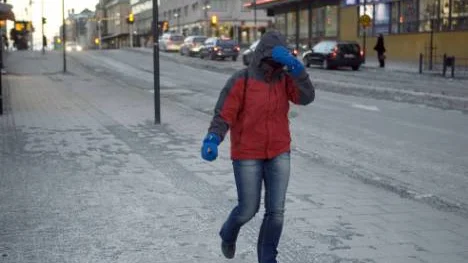 Det gällde att hålla i huvudbonaden för den som tog en promenad.