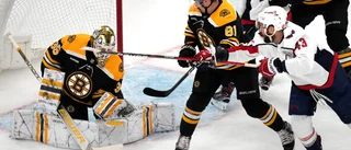 Skadad Ullmark ut efter ny rekordmatch