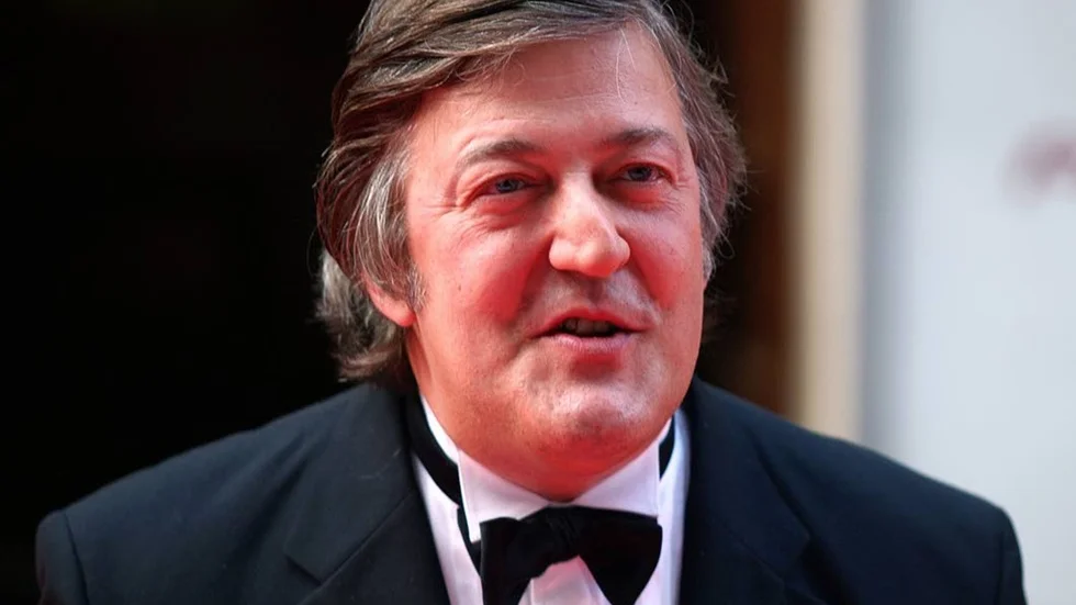 Ytan spelar roll. Stephen Fry - en stilsäker man.