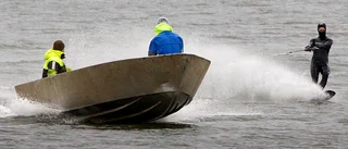 Vattenskidor på nyår en tradition