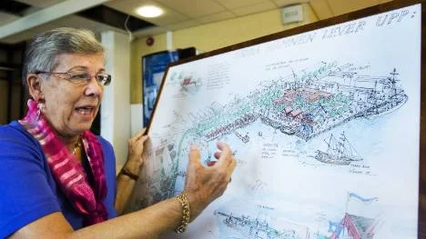 Tidigare stadsbyggnadspolitikern Ulla Vanhaniemi ser ingen anledning för Luleå att bygga högre än tuppen på domkyrkans torn.