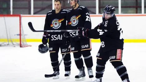Ledande lina. Karl Fabricius, Cam Abbott och Chris Abbott har varit bäst i Luleå tycker många - så även Roger Kyrö.