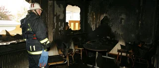 Blomsterbutik totalförstörd i brand