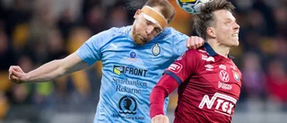 AFC-tränarens skräll tackade och slog till