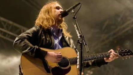 Lars Winnerbäck kommer till Coop Arena den 25 november.