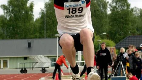 John Carlsson Riviera vann längd på goda 6,23.
