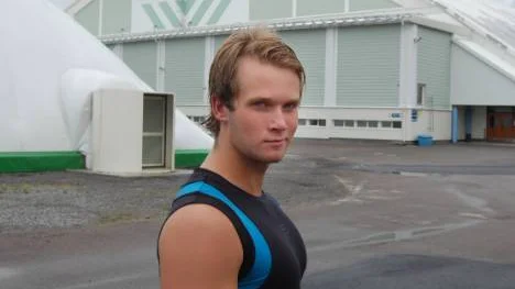 Martin Persson lämnar Björknäshallen. Kommande säsong ska 20-åringen från Boden spela i Nice i Frankrike.