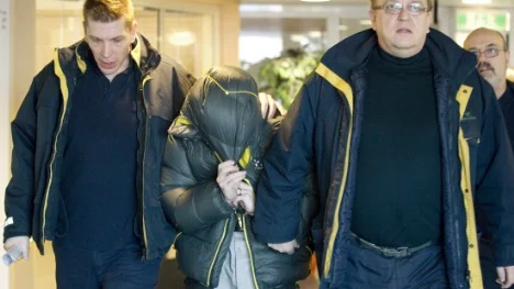 Den 32-årige Luleåbon förnekade att han ska ha något att göra med nära 2,8 kilo cannabis. Eftersom tinsgrätten beslutade att han ska kvarbli i häktet tills dom meddelas betyder på att domstolen anser att han är skyldig till grovt narkotikabrott.