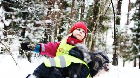 Elin Backelind tror att hon har hittat tomtenissarnas verkstad.