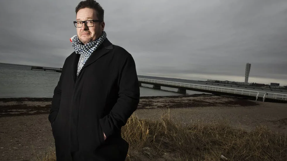 författaren. Kristian Lundberg har skrivit en ny självbiografisk roman.
