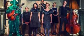 Lekisjazz svänger för kottarna