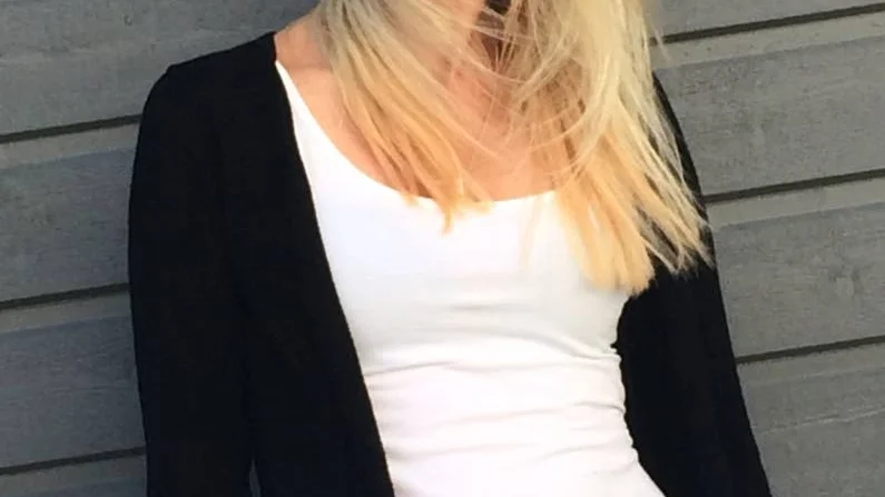 Utflyttad. "Åtvidaberg var ett bra ställe att växa upp på. Det var tryggt. Allt man behövde fanns där", säger Emma Askling.
