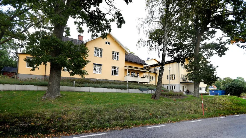Kritiserat. Ekhults vårdboende i Ljungsbro blir föremål för granskning efter hård kritik mot verksamheten från flera håll.