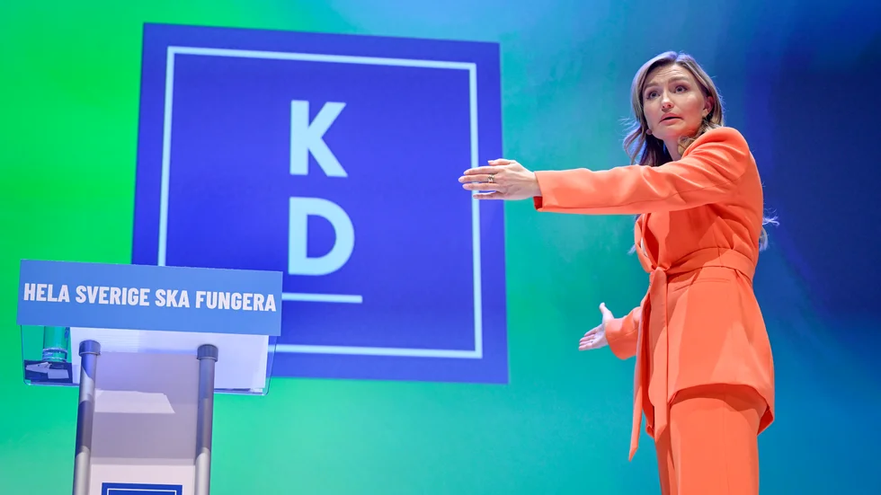 Kristdemokraterna är garanten i regeringen för att att familjens intresse alltid kommer först, säger partiledaren Ebba Busch när hon talar på partiets kommun- och regionpolitiska dagar i Örebro.