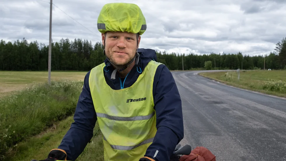 Björn Wesley störs inte så mycket av trafiken. Han känner sig säker i sadeln, berättar han.