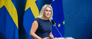Höll pressträff om Coronaläget • Besked om vaccinpass • Rekommendationer inför jul • Nya restriktioner kan dyka upp