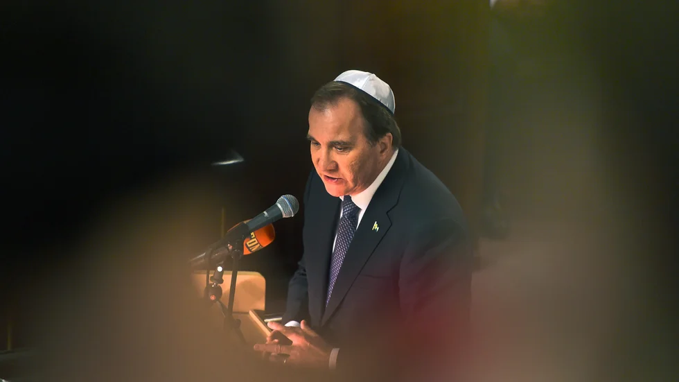 Stefan Löfven i Malmö synagoga på Förintelsens minnesdag 2016. Arkivbild.