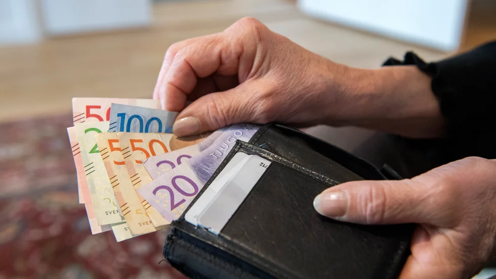 Det viktiga för välfärden är inte hur hög skattesatsen är för enskilda personer eller företag - det avgörande är hur mycket skatt vi får in sammanlagt och vad vi sedan gör med pengarna, skriver Lina Nordquist, Malin Sjöberg Högrell, Mohamad Hassan och Helena Hedman Skoglund.