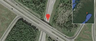 Brinnande fordon stoppar trafiken på E4