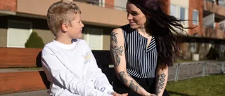 Cewin, 10, glömdes kvar på skolan när personalen låste