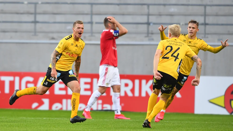 Elfsborgs Samuel Holmén jublade efter sitt 2–1-mål borta mot Kalmar FF.
