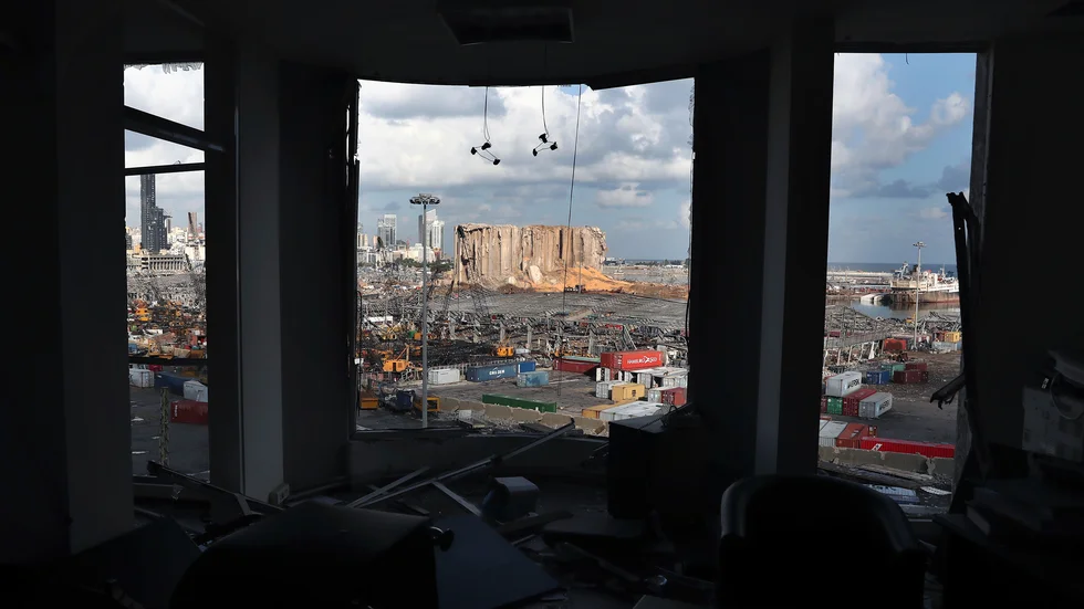 Explosionen i Beiruts hamn kom drygt två veckor efter att regeringen varnats för säkerhetsrisken, enligt en säkerhetskälla.