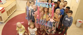 Tindrande ögon på första skoldagen