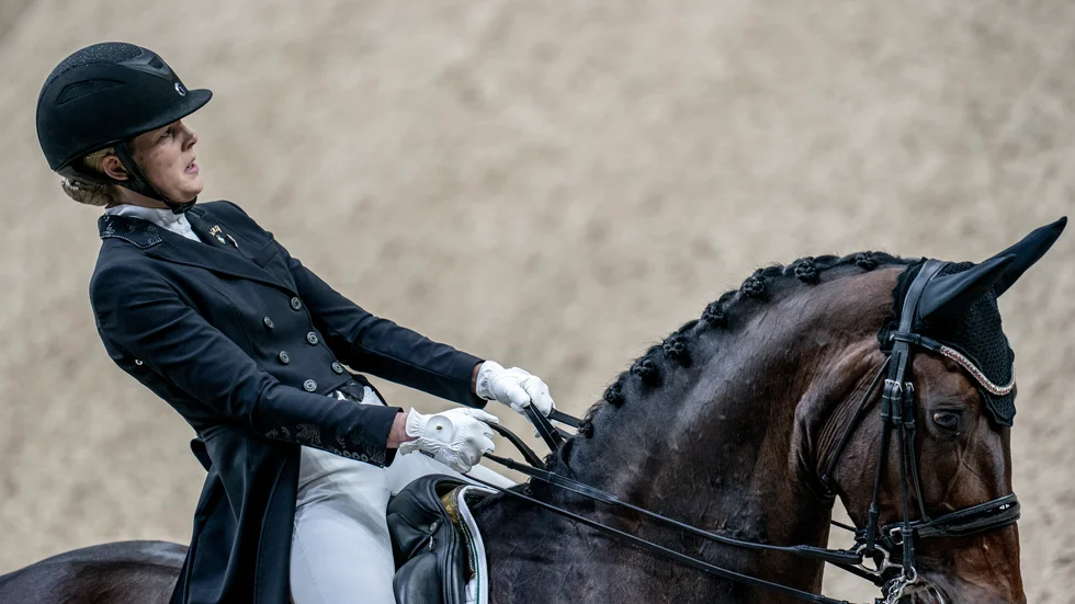 Sandra Dahlin från Heby ryttarförening är en av landslagsryttarna. Här finns också Gunilla Byström från Enköpings ridklubb.