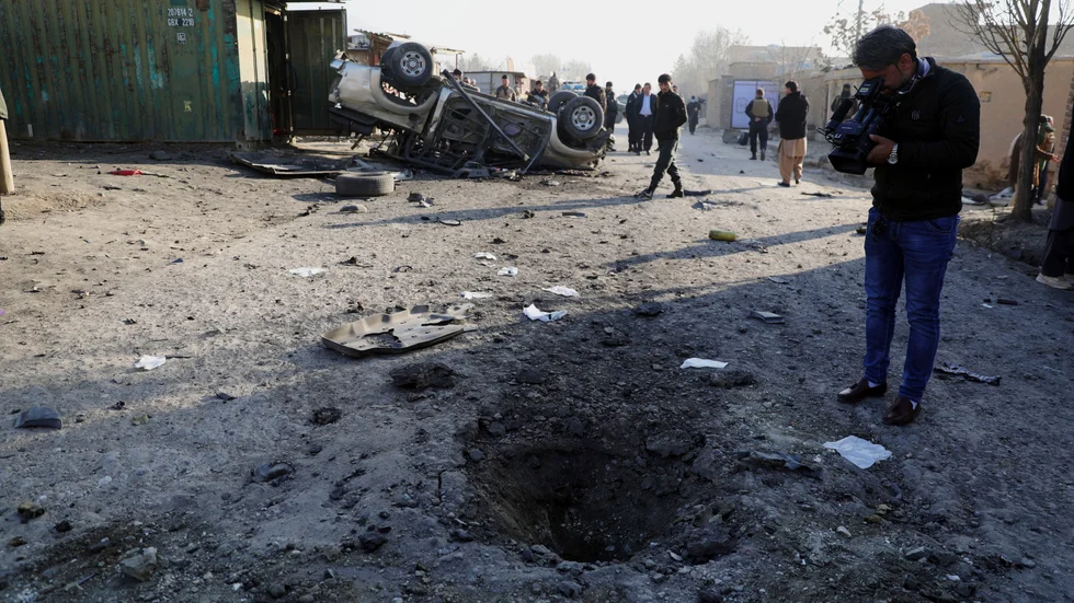 Den senaste tiden har varit blodig i Afghanistan. Bild från platsen för ett bombdåd i Kabul i onsdags.