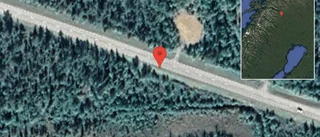 En personbil i olycka på E10