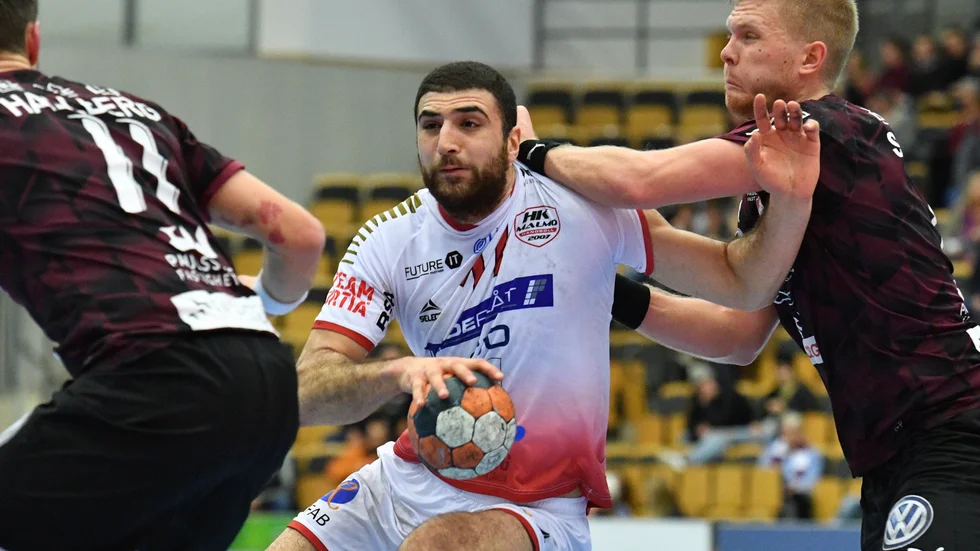 Kassem Awad, som är fostrad i IFK Nyköping, trivs i hettan inne på linjen. I kväll väntar tabellnian Guif i Eskilstuna för hans Malmö som parkerar på sjätte plats men är på väg uppåt.