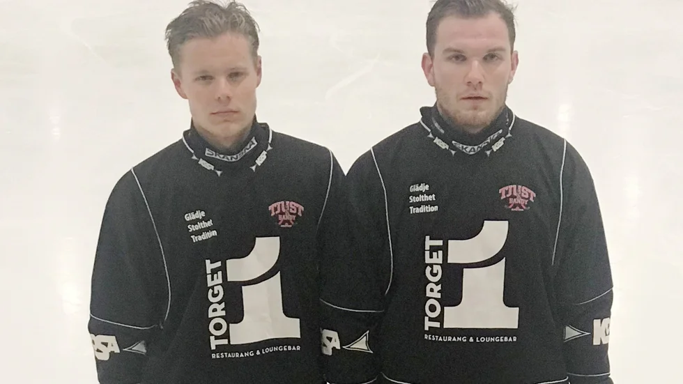 Albin Juthe och Elias Lindström har förlängt sina kontrakt med Tjust Bandy.