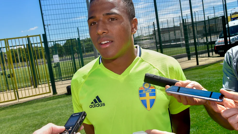 Tidigare U21-landslagsmannen Niclas Eliasson gjorde sina första mål i franska ligan när Nimes slog Marseille på bortaplan. Arkivbild.