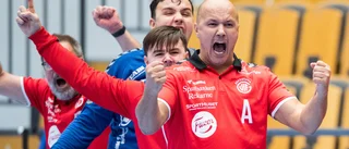 Guiftränaren stannar: "Tror mycket på laget"