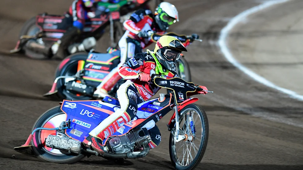 Speedwaysporten är en av många idrotter som drabbas av coronapandemin. Arkivbild.