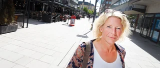 Krogar och kaféer fortsätter att sköta sig