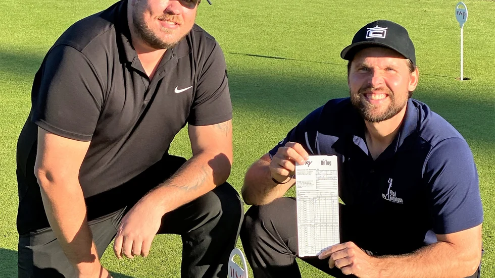 Piteås Dan Johansson och Ola Enberg vann golftävlingen i Skellefteå.