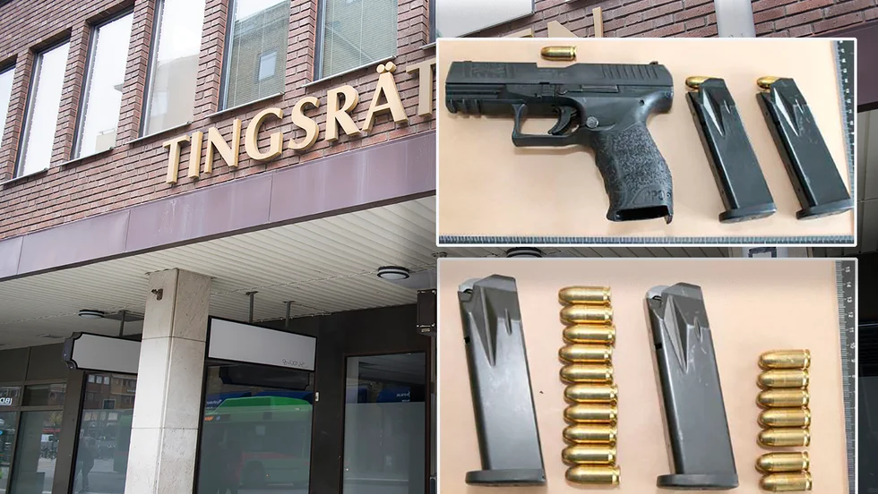 En man döms till tre års fängelse för grovt vapenbrott efter att ha haft både pistol och patroner i sin ägo. 