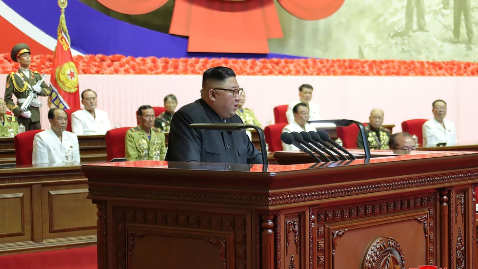I en hemligstämplad FN-rapport som nyhetsbyrån Reuters har tagit del av påstås det att Kim Jong-Un och Nordkorea fortsätter att utveckla kärnvapen, trots sanktioner. Arkivbild.