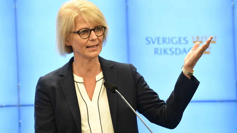 – Stöd måste riktas till de enskilda näringsidkarna. Här verkar det som att regeringen helt har tagit semester, säger Elisabeth Svantesson. Arkivbild.