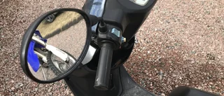 Polis skulle kontrollera moppeförare - då utbröt tumult